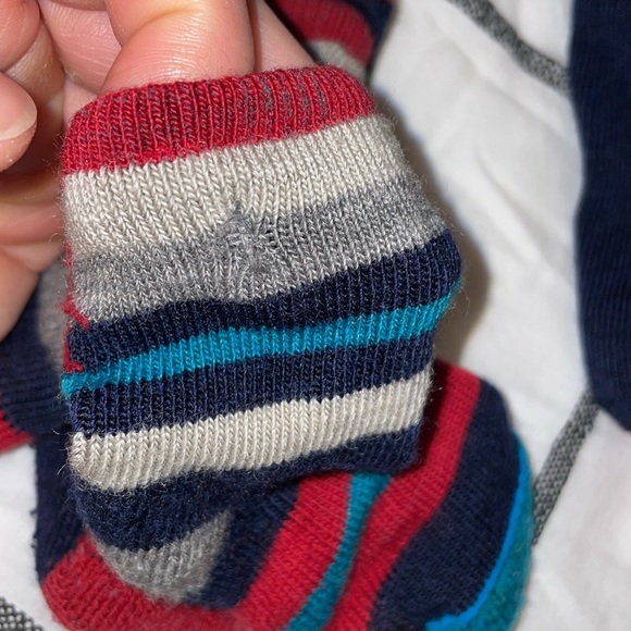 3 for $20 ✨ Baby Smartwool Socks - Picture 3 of 6